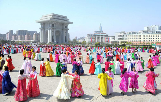 Chiêm ngưỡng các công trình kiến trúc hoành tráng tại Triều Tiên - Ảnh 15