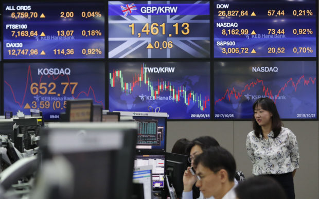 Cổ phiếu châu Á tăng mạnh nhất 3 tháng, chứng khoán Trung Quốc dẫn đầu - Ảnh 1