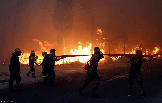 Hình ảnh cháy rừng khủng khiếp tại Hy Lạp khiến 20 người  thiệt mạng - Ảnh 8