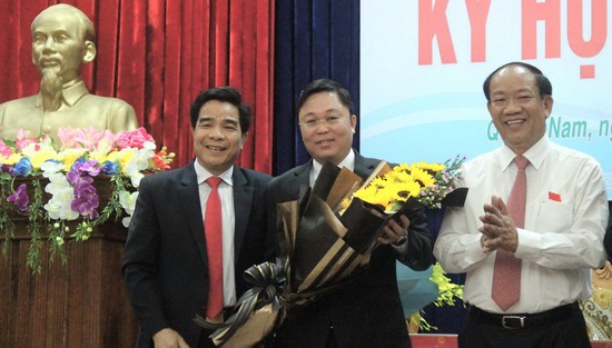 Ông Lê Trí Thanh được bầu giữ chức Chủ tịch UBND tỉnh Quảng Nam - Ảnh 1