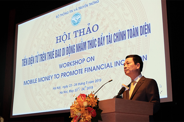 Bộ trưởng Nguyễn Mạnh Hùng: Sẽ thử nghiệm Mobile Money trong năm 2019 - Ảnh 1