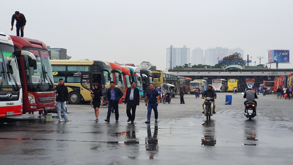 Hà Nội: Chấn chỉnh công tác vận chuyển hành khách dịp cao điểm Tết Canh Tý - Ảnh 1