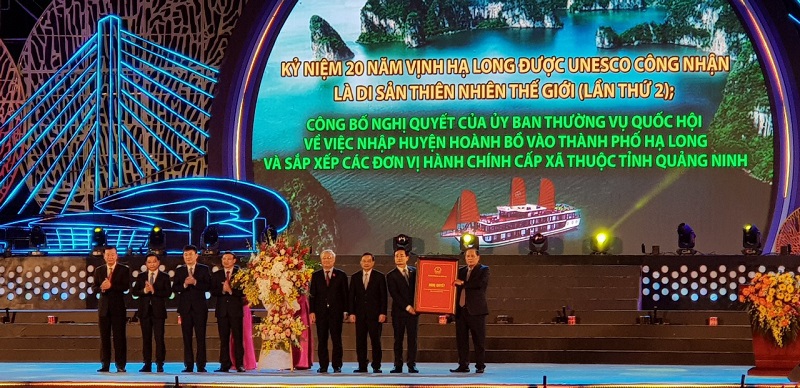 Quảng Ninh công bố Nghị quyết sáp nhập huyện Hoành Bồ vào TP Hạ Long - Ảnh 1
