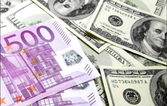 Đồng USD phục hồi, euro duy trì mức đỉnh trong 3 năm - Ảnh 1