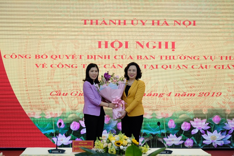 Chủ tịch Hội Liên hiệp Phụ nữ Thành phố làm Bí thư Quận ủy Cầu Giấy - Ảnh 1