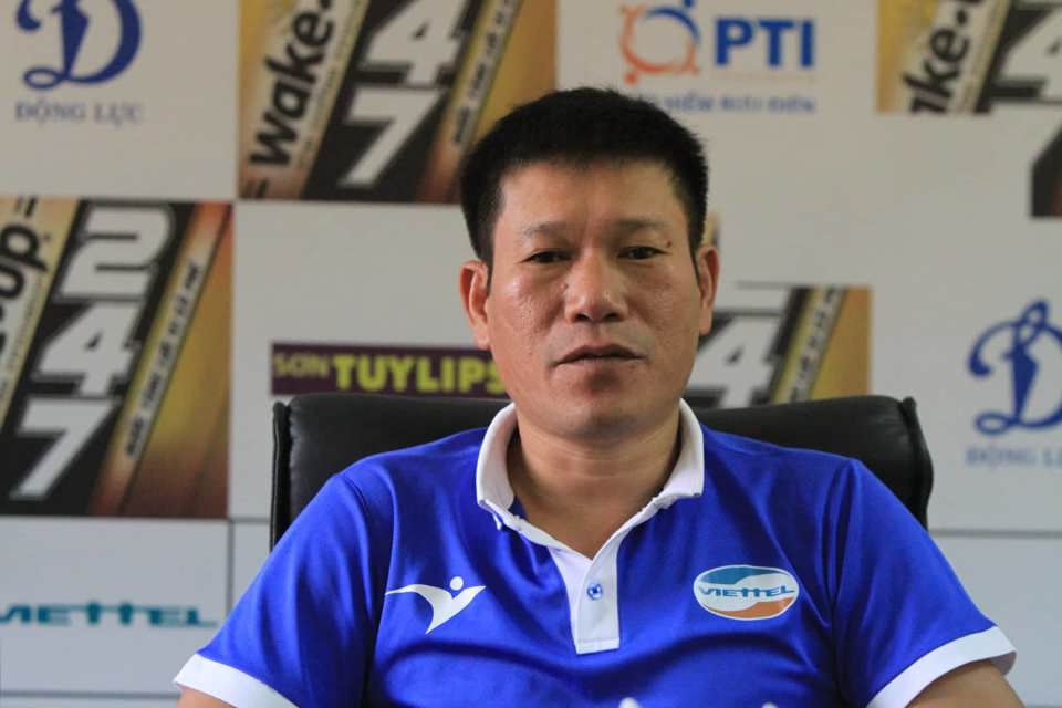 HLV trưởng Viettel phàn nàn việc thi đấu không có khán giả ở trận đấu với Hà Nội FC - Ảnh 1