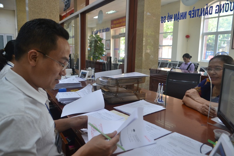 Xếp hạng cải cách hành chính tại Hà Nội: Sở Tài chính, quận Nam Từ Liêm giữ vững ngôi "quán quân" - Ảnh 1
