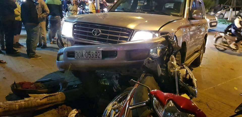 Tạm giữ hình sự tài xế ô tô "điên" gây tai nạn khiến nhiều người bị thương - Ảnh 2