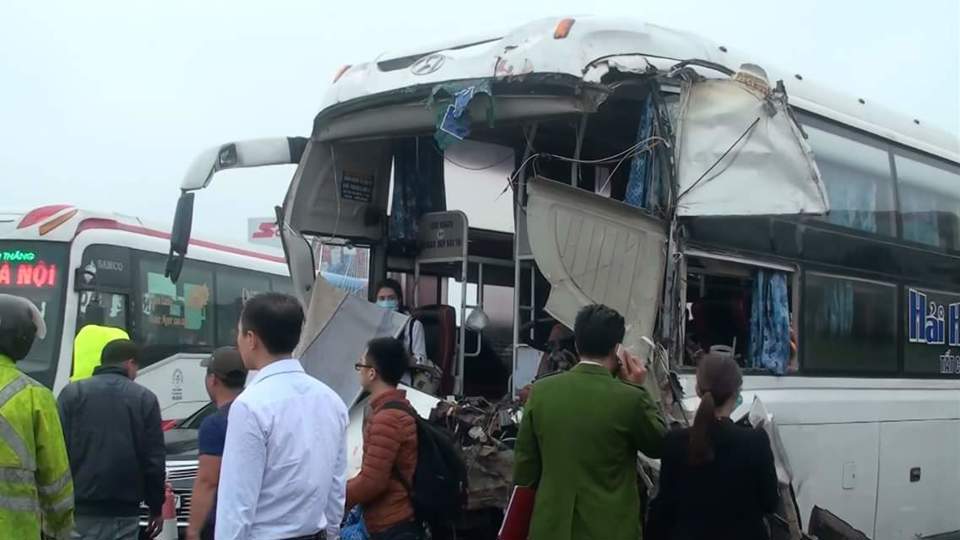 Hà Nội: Liên tiếp xảy ra tai nạn giao thông trên cao tốc Pháp Vân - Cầu Giẽ - Ảnh 1