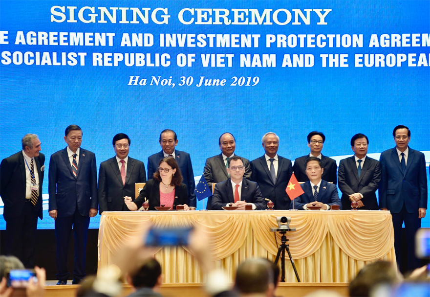 Ký kết EVFTA-EVIPA: Mở ra chân trời mới hợp tác rộng lớn giữa Việt Nam và EU - Ảnh 1