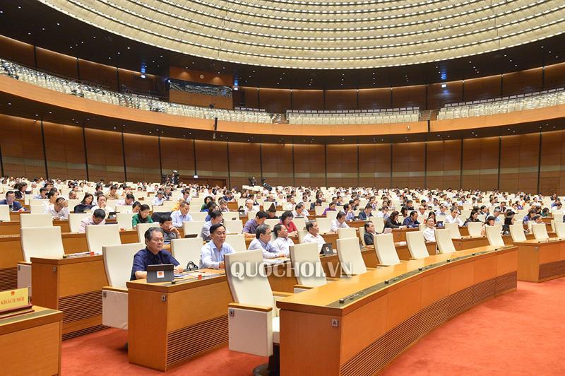 Chánh án Nguyễn Hòa Bình: Số lượng vụ án tăng, áp lực với thẩm phán là có thật - Ảnh 2