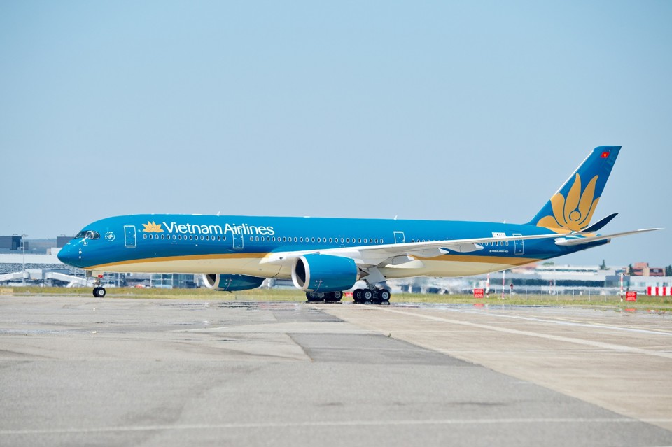 Vietnam Airlines cấm vận chuyển pin Lithium trên mọi chuyến bay - Ảnh 1