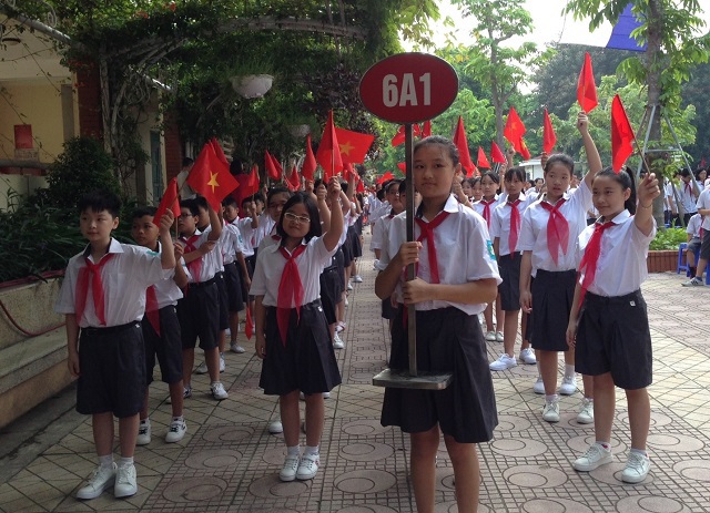 Hơn 2 triệu học sinh Hà Nội rộn ràng khai giảng năm học 2019 - 2020 - Ảnh 12