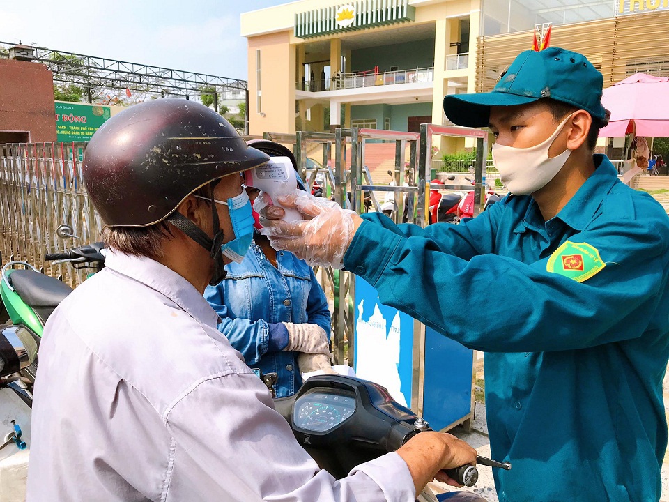 TP Hồ Chí Minh: 'ATM gạo' tiếp tục mang tới những hạt gạo nghĩa tình - Ảnh 1
