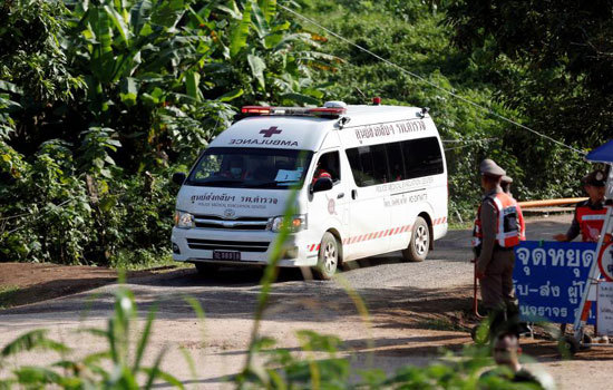 Toàn cảnh 3 ngày giải cứu đội bóng nhí Thái Lan mắc kẹt trong hang động - Ảnh 8