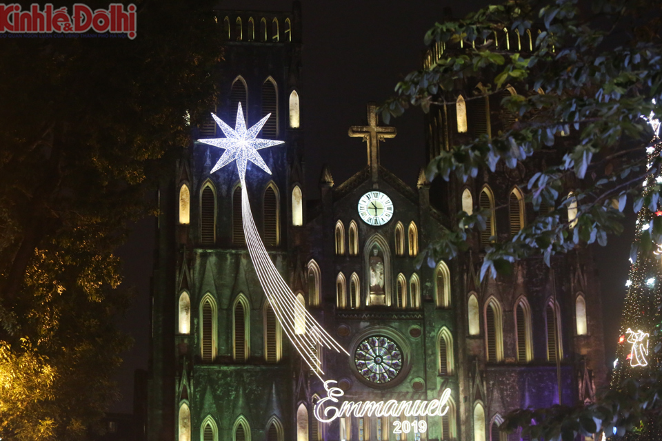 [Ảnh] Ngỡ ngàng vẻ đẹp Nhà thờ Lớn Hà Nội trước thềm Giáng sinh 2019 - Ảnh 2