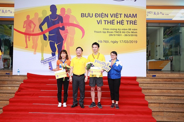 Bưu điện Việt Nam tổ chức giải chạy “Vì thế hệ trẻ” lần thứ nhất - Ảnh 2