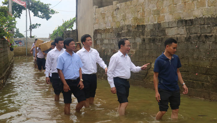 HANDICO ủng hộ Nhân dân vùng úng ngập ngoại thành Hà Nội 700 triệu đồng - Ảnh 3