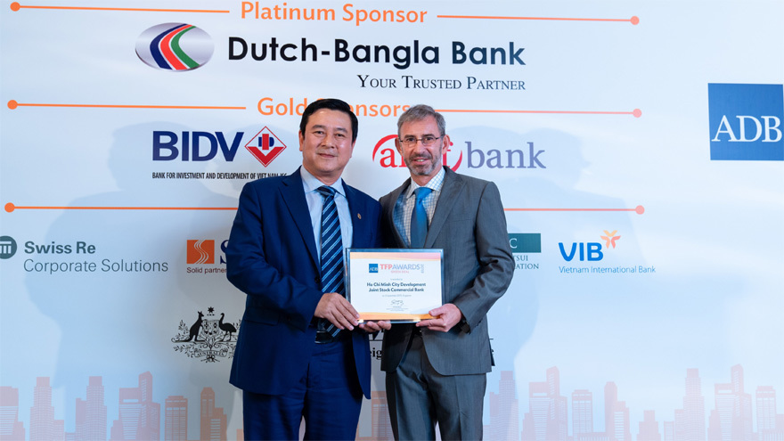 HDBank - Ngân hàng đầu tiên tại Việt Nam nhận giải "Green Deal Award" - Ảnh 1