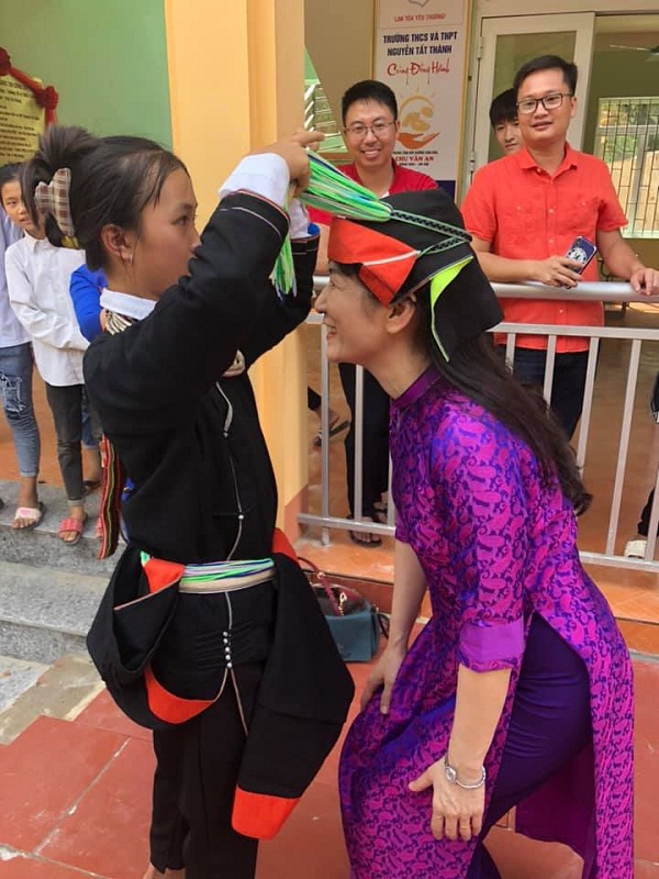 Học sinh trường Nguyễn Tất Thành gom đồng nát, góp tiền xây trường cho Hà Giang - Ảnh 5