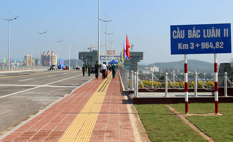 Quảng Ninh: Sắp thông xe cầu Bắc Luân II tại Móng Cái - Ảnh 2