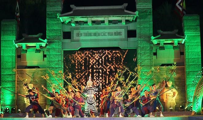 Khu tưởng niệm các vua Hùng đón gần 3 triệu lượt khách tham quan trong 10 năm - Ảnh 1