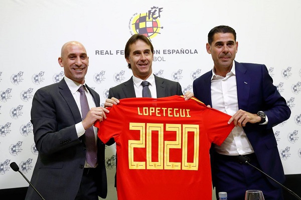 Sốc: Tây Ban Nha sa thải HLV trước thềm World Cup 2018? - Ảnh 1