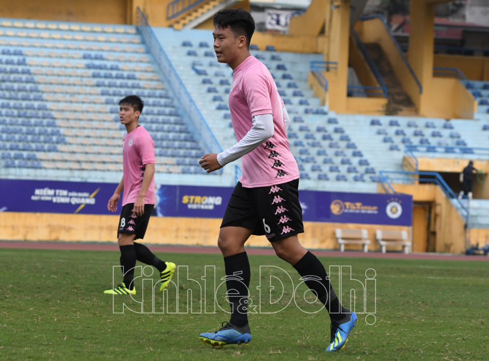 [Ảnh] Quang Hải và Đình Trọng chấn thương, bỏ ngỏ khả năng ra sân ở trận Siêu cup Quốc gia 2019 - Ảnh 3