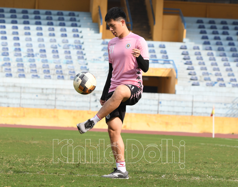[Ảnh] Quang Hải và Đình Trọng chấn thương, bỏ ngỏ khả năng ra sân ở trận Siêu cup Quốc gia 2019 - Ảnh 9