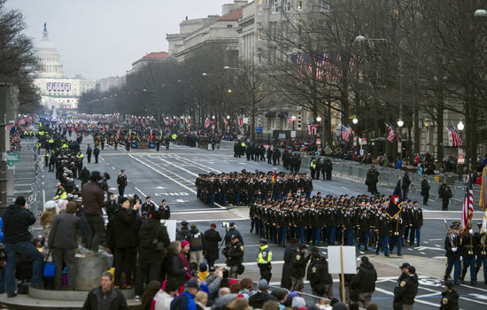 Mỹ hoãn kế hoạch diễu binh của Tổng thống Trump sang năm 2019 - Ảnh 1