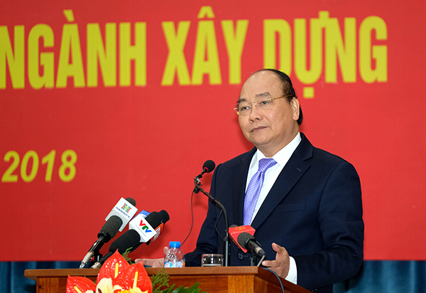 Thủ tướng Nguyễn Xuân Phúc: Dứt khoát phải trả lại trụ sở cũ khi di dời - Ảnh 1