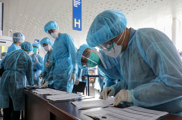 Dịch Covid-19: Chủ tịch Tập hoãn thăm Nhật, Hàn Quốc có thêm 438 người nhiễm virus SARS-CoV-2 - Ảnh 1