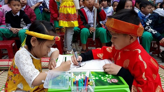 Học sinh một số nơi ở Quảng Nam nghỉ học để phòng chống dịch nCoV - Ảnh 1