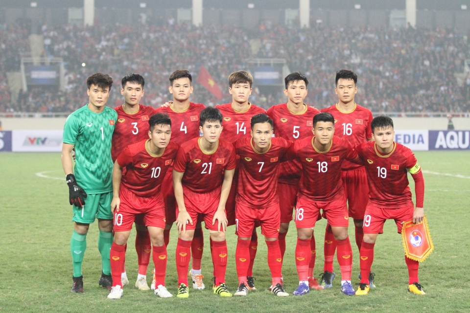 HLV Thái Lan quyết tâm đánh bại Việt Nam tại King's Cup 2019 - Ảnh 1