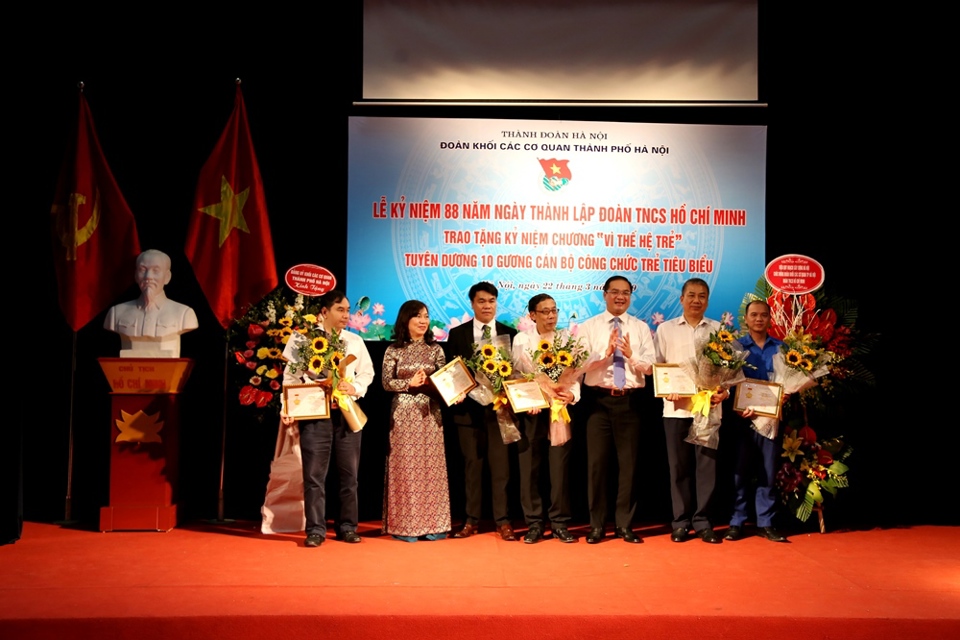 Thanh niên Khối CCQ TP Hà Nội góp phần nâng cao hiệu quả hệ thống chính trị - Ảnh 1
