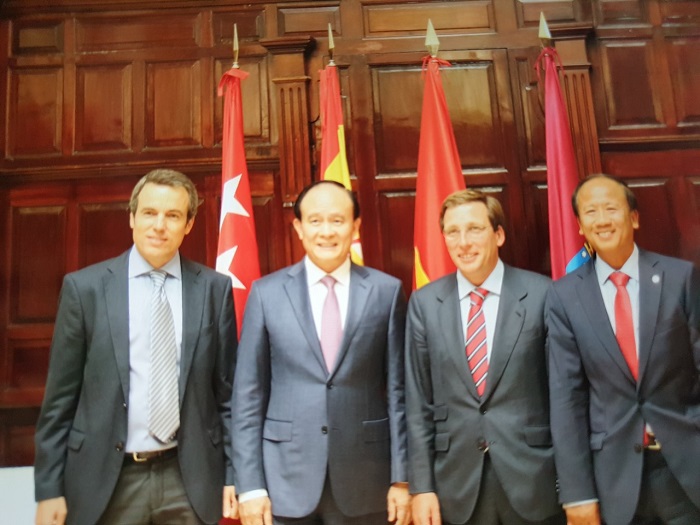 Thúc đẩy triển vọng hợp tác giữa Hà Nội và các địa phương tại Tây Ban Nha, Thụy Sĩ - Ảnh 1