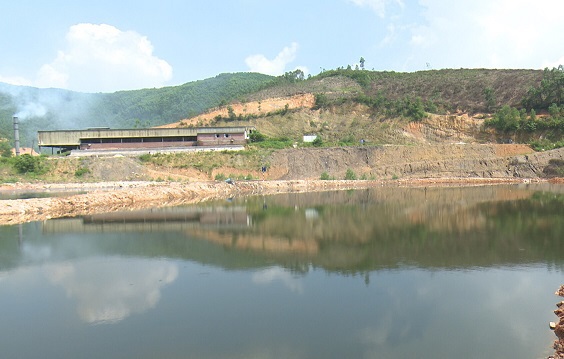 Quảng Ninh: Thực hư việc hồ chứa nước thải rỉ rác gây ô nhiễm khu dân cư - Ảnh 1