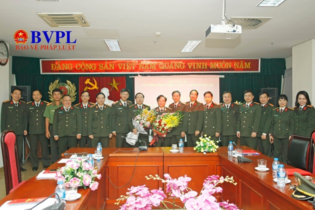 Thiếu tướng Nguyễn Hồng Thái được bổ nhiệm Tổng biên tập Tạp chí CAND - Ảnh 2