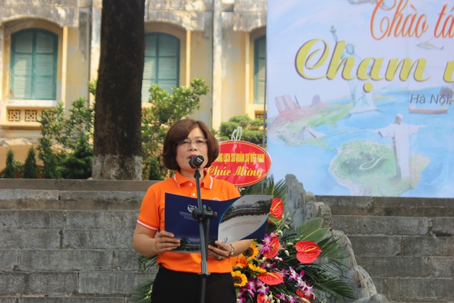 Trường Đại học Thủ đô Hà Nội đón 79 tân sinh viên khoa Văn hóa du lịch - Ảnh 1