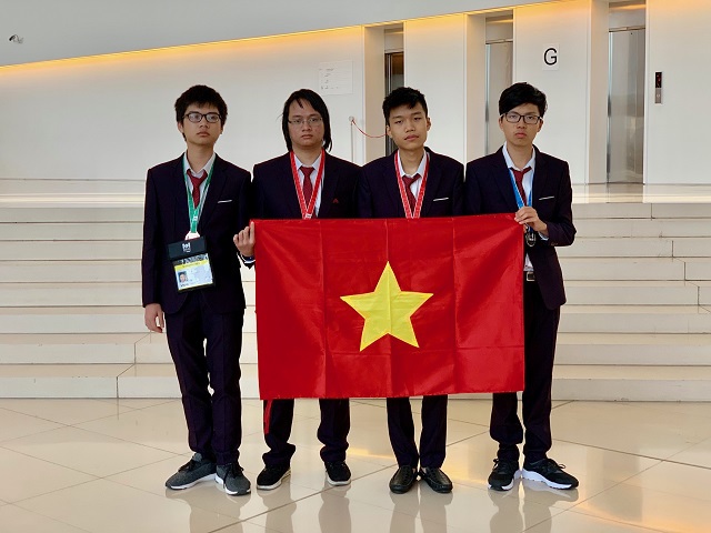 Học sinh Việt Nam giành 4 Huy chương Olympic Tin học quốc tế - Ảnh 1