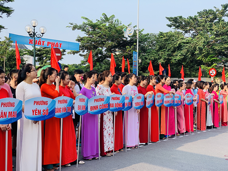 Hơn 500 vận động viên quận Hoàng Mai tham gia giải chạy Báo Hànộimới năm 2019 - Ảnh 3