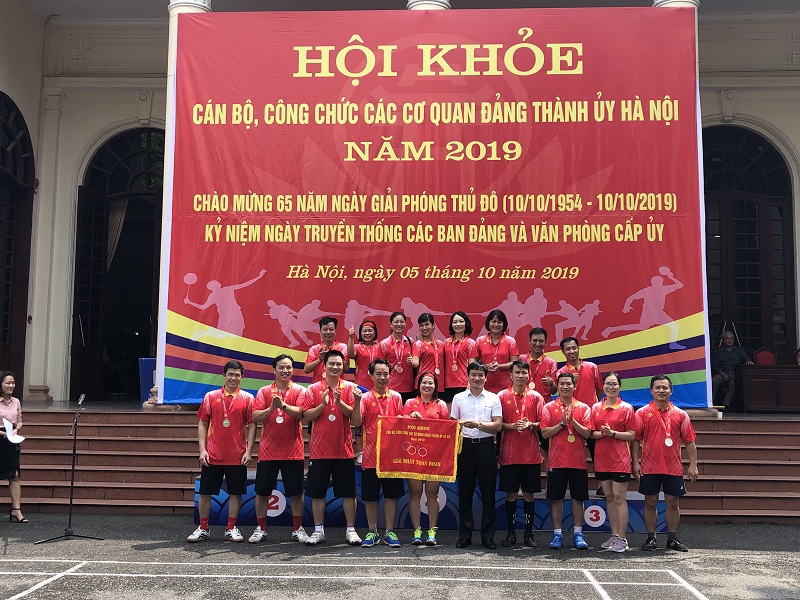 Trường Đào tạo cán bộ Lê Hồng Phong giành giải Nhất hội khỏe các cơ quan Đảng Thành ủy Hà Nội - Ảnh 4