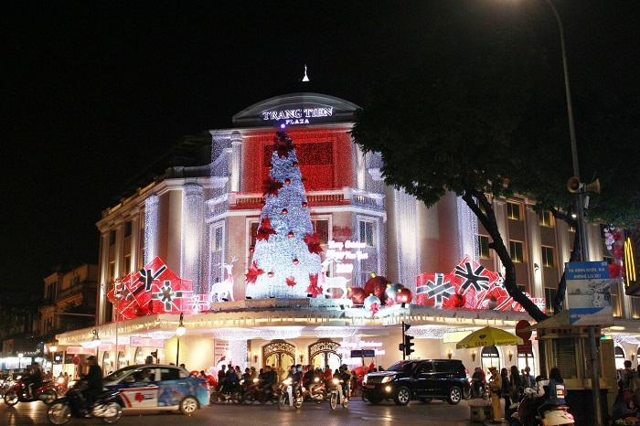 Hà Nội, TP Hồ Chí Minh ngập tràn không khí Giáng sinh - Ảnh 6