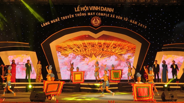Phú Xuyên khai mạc lễ hội vinh danh làng nghề 2019 - Ảnh 4