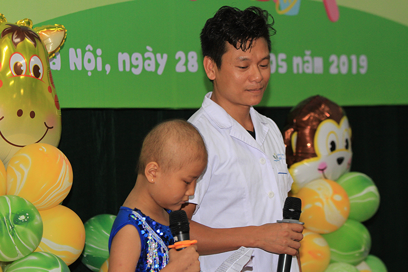 Hàng trăm trẻ em háo hức đón Tết thiếu nhi tại Bệnh viện Nhi T.Ư - Ảnh 9