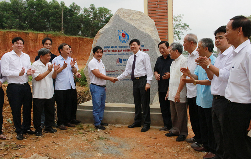 Khánh thành đường vào Di tích “Địa điểm thành lập Hội Nhà báo Việt Nam” tại Thái Nguyên - Ảnh 2