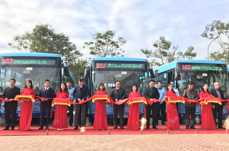 Hà Nội mở thêm tuyến buýt mới kết nối khu công nghệ cao Hòa Lạc - Ảnh 2
