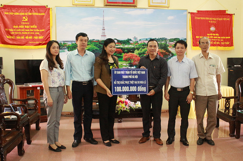 Hà Nội hỗ trợ nhân dân tỉnh Tuyên Quang 100 triệu đồng khắc phục hậu quả mưa lũ - Ảnh 1