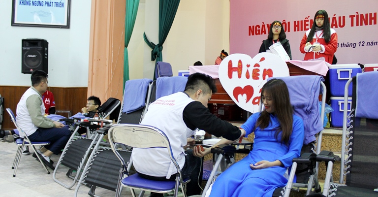 Bộ VHTT&DL phát động Ngày hội hiến máu tình nguyện năm 2017 - Ảnh 1