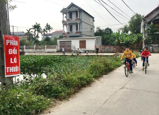 Vụ học sinh nghỉ học bất thường tại huyện Mê Linh: Con trẻ chịu thiệt thòi nhiều nhất - Ảnh 2